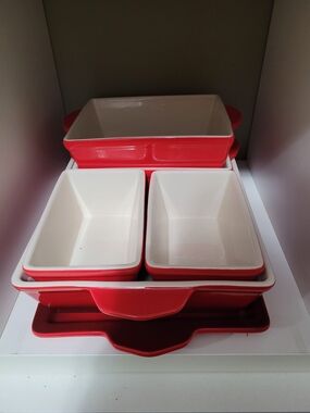 Red Ceramic 4-Piece Stoneware Bake and Serve Set